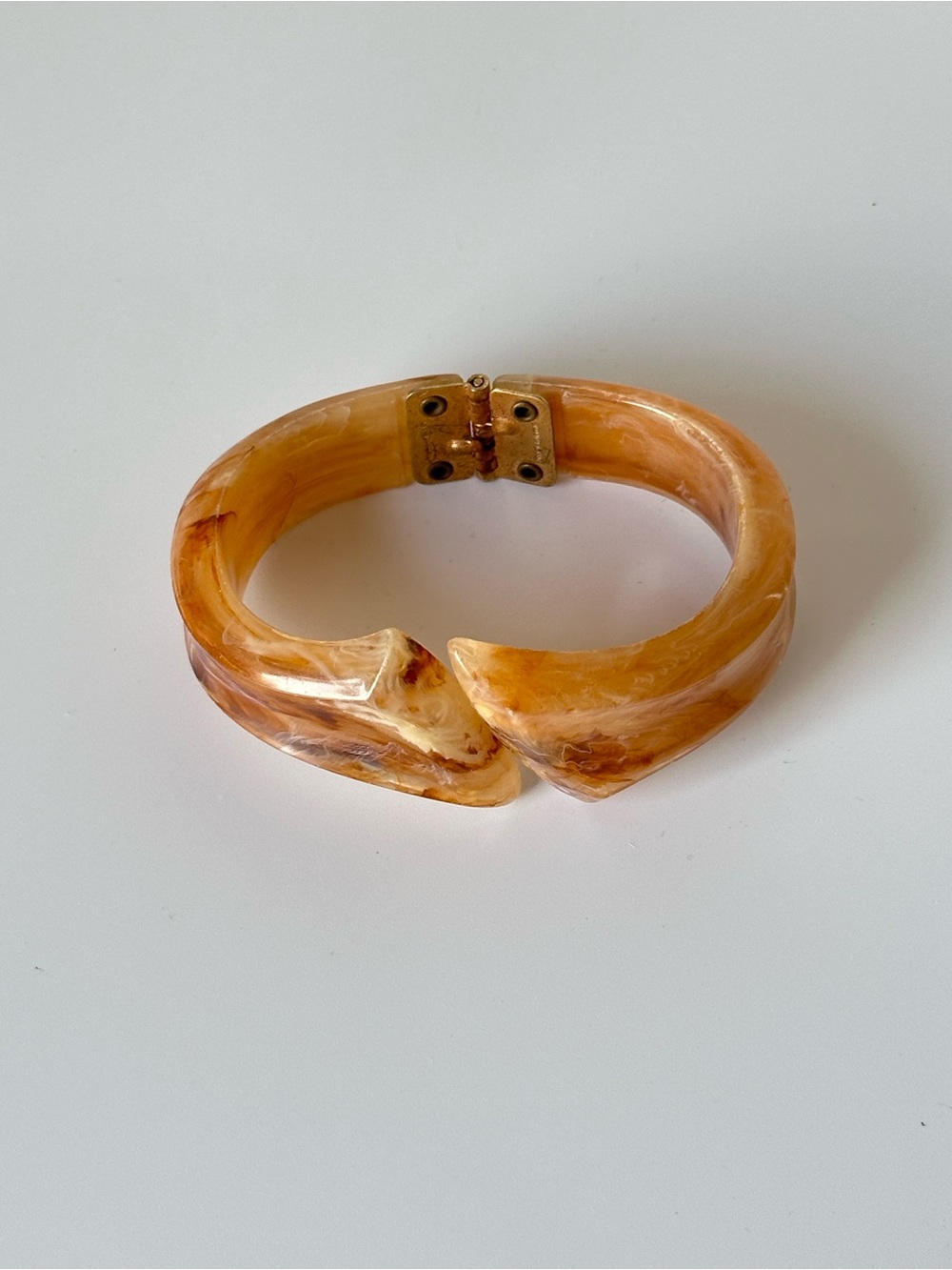 Butterscotch Swirl Lucite Bakelite Clamper Bracelet Made in Hong Kong Vintage